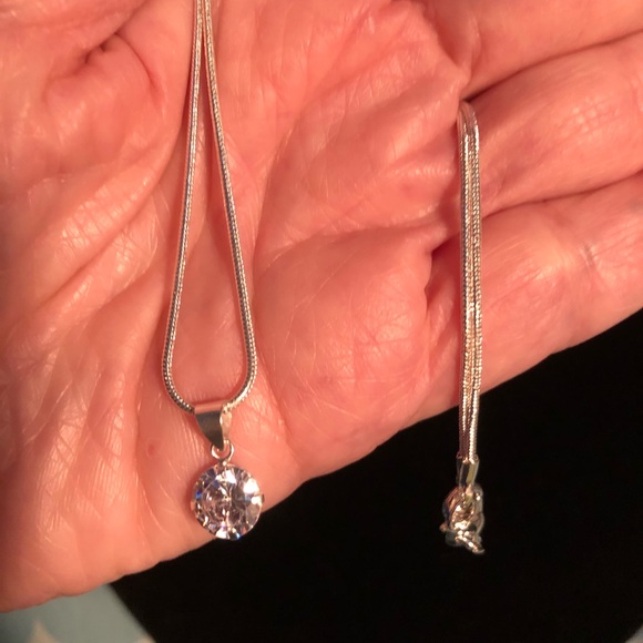 NWT Beautifully crafted Round Diamond simulant - Picture 10 of 12